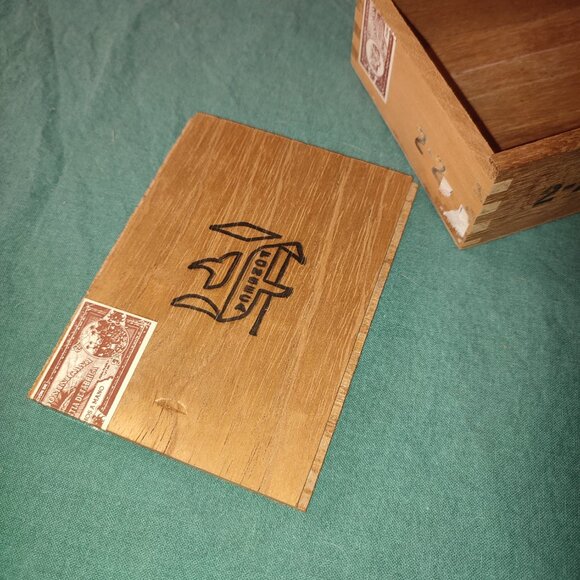 Cigar Box Wooden Stamp Dominican Republic Fonseca Vintage Caribbean ethnic old - Picture 8 of 9